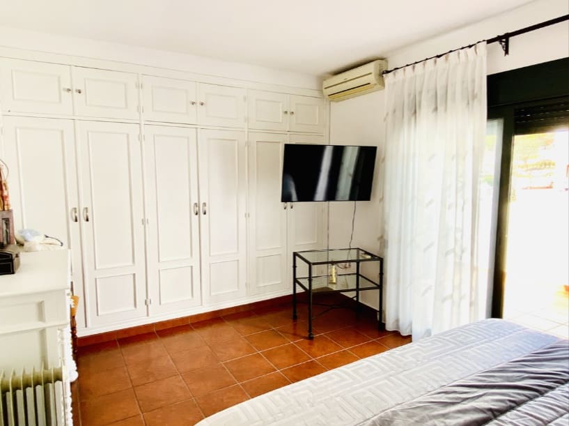 Apartment for sale in Marbella with garage - € 620,000 (Ref: 9256644)