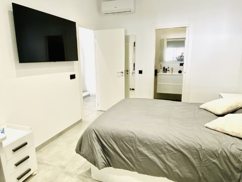 Apartment for sale in Marbella with garage - € 620,000 (Ref: 9256644)