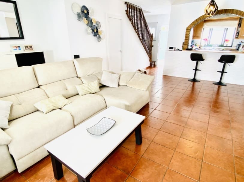 Apartment for sale in Marbella with garage - € 620,000 (Ref: 9256644)