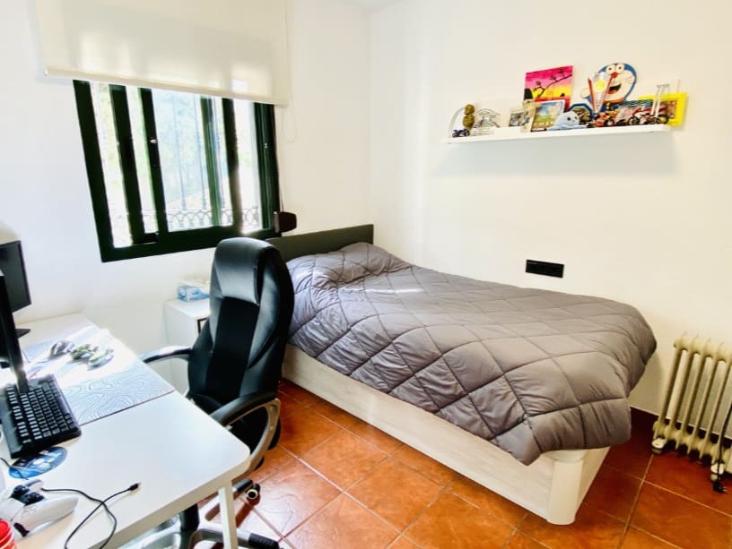 Apartment for sale in Marbella with garage - € 620,000 (Ref: 9256644)