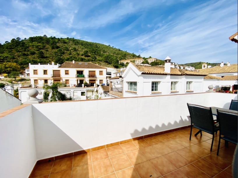 Apartment for sale in Marbella with garage - € 620,000 (Ref: 9256644)