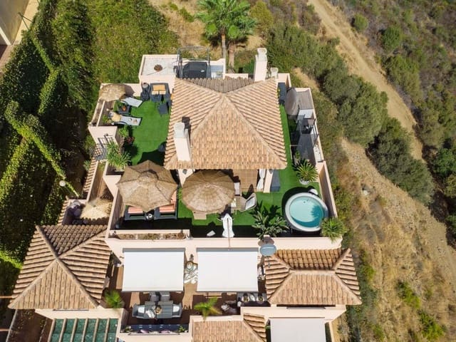 3 chambre Appartement à vendre à Mijas avec piscine garage - 690 000 € (Ref: 9262975)