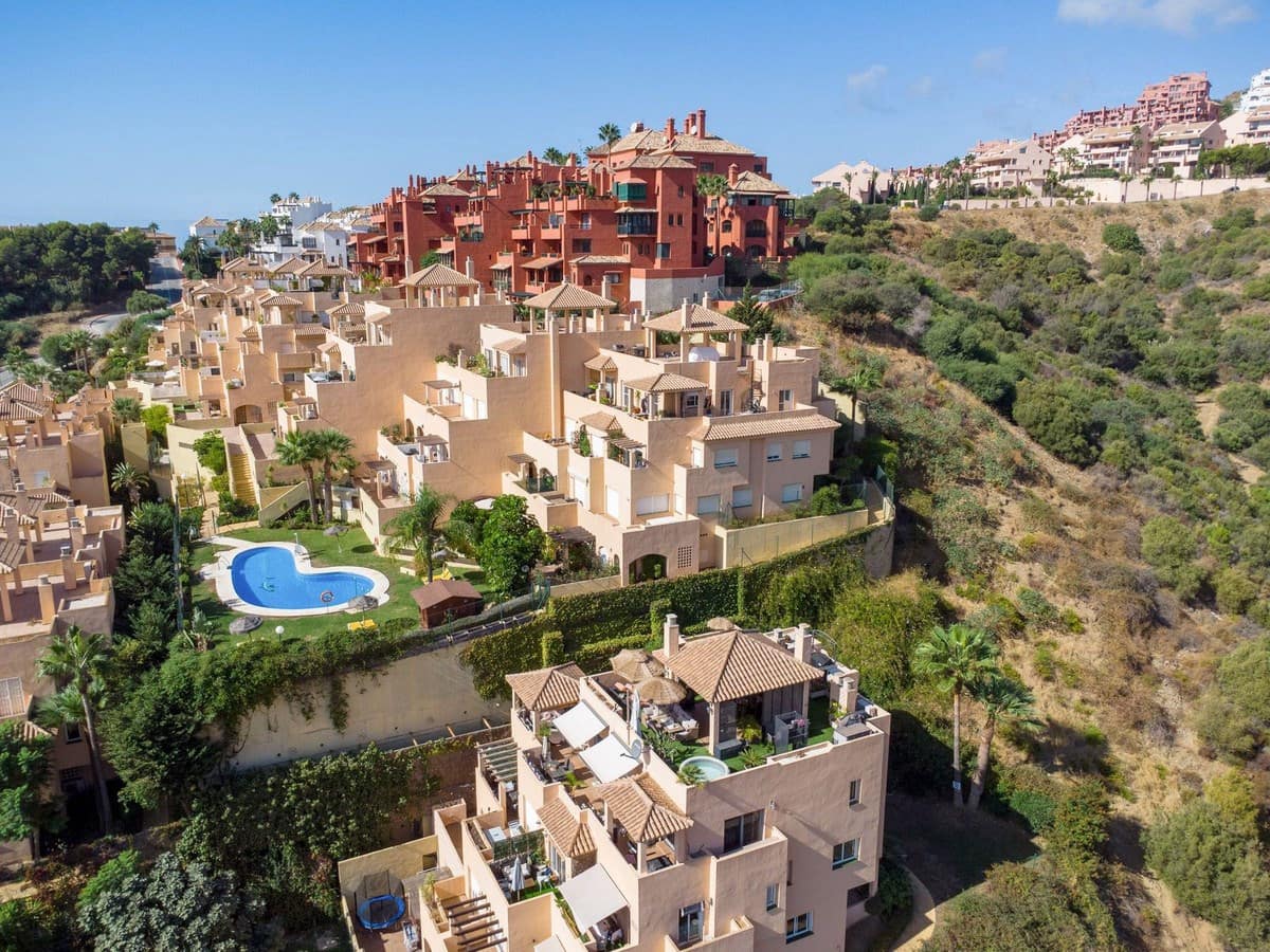 3 slaapkamer Appartement te koop in Mijas met zwembad garage - € 599.000 (Ref: 9262975)