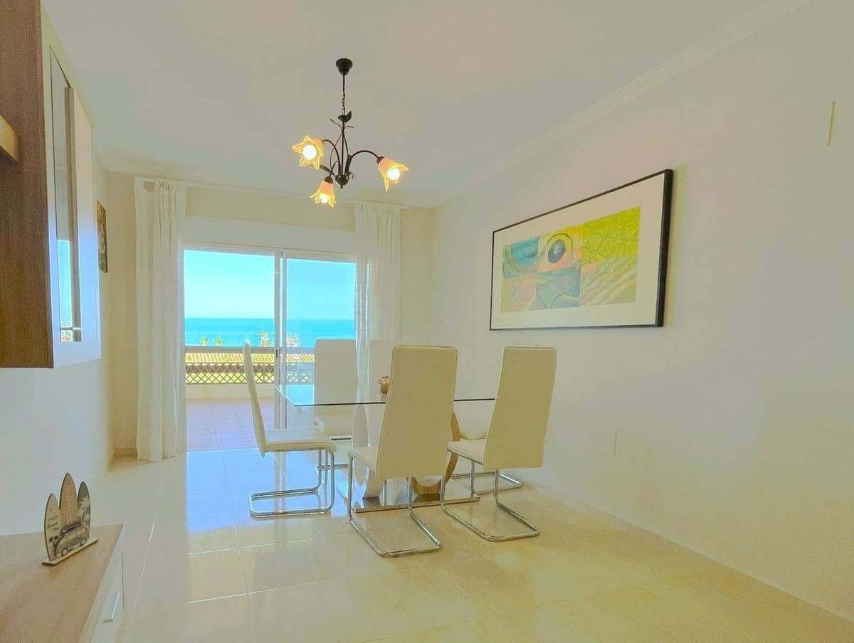 2 soverom Leilighet til salgs i Manilva med svømmebasseng garasje - € 294 000 (Ref: 9266590)