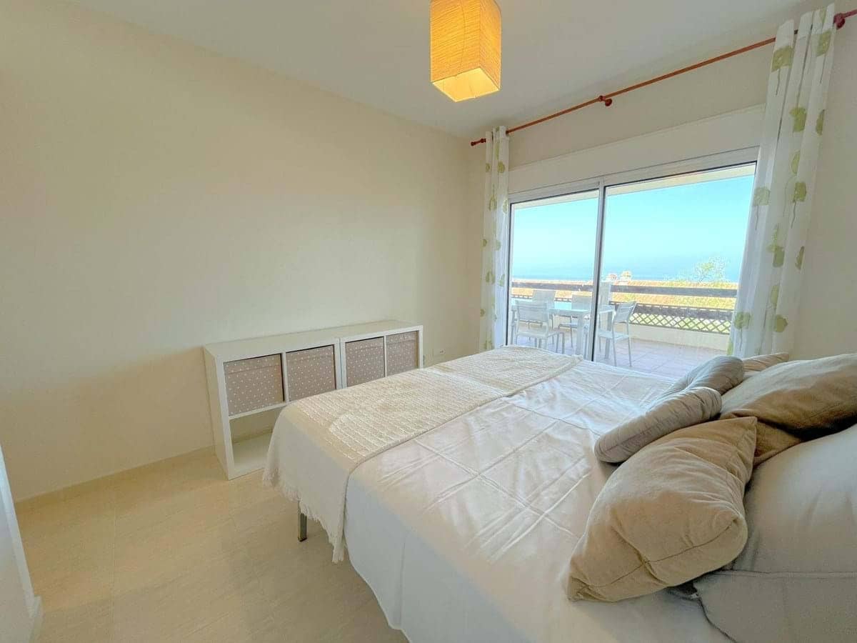 2 soverom Leilighet til salgs i Manilva med svømmebasseng garasje - € 294 000 (Ref: 9266590)