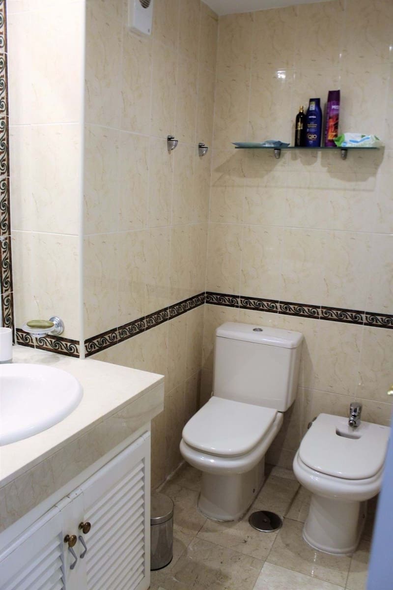 2 bedroom Apartment for sale in Marbella with pool garage - € 490,000 (Ref: 9267581)