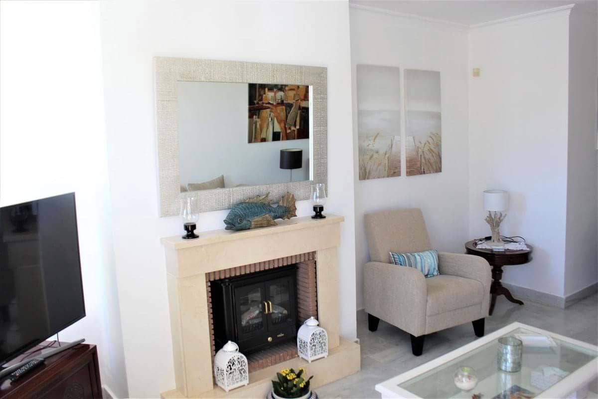 2 bedroom Apartment for sale in Marbella with pool garage - € 490,000 (Ref: 9267581)