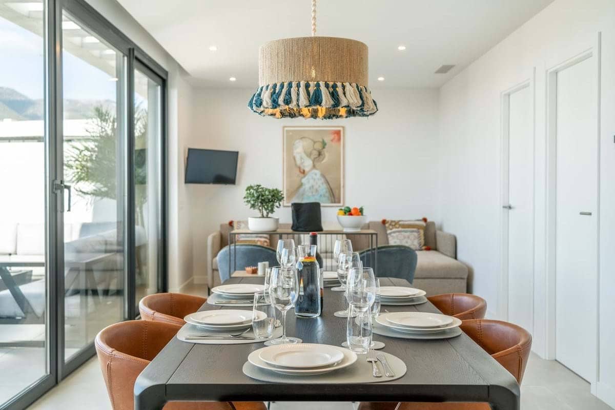 Apartamento de 2 habitaciones en Fuengirola en venta con piscina garaje - 470.000 € (Ref: 9267697)