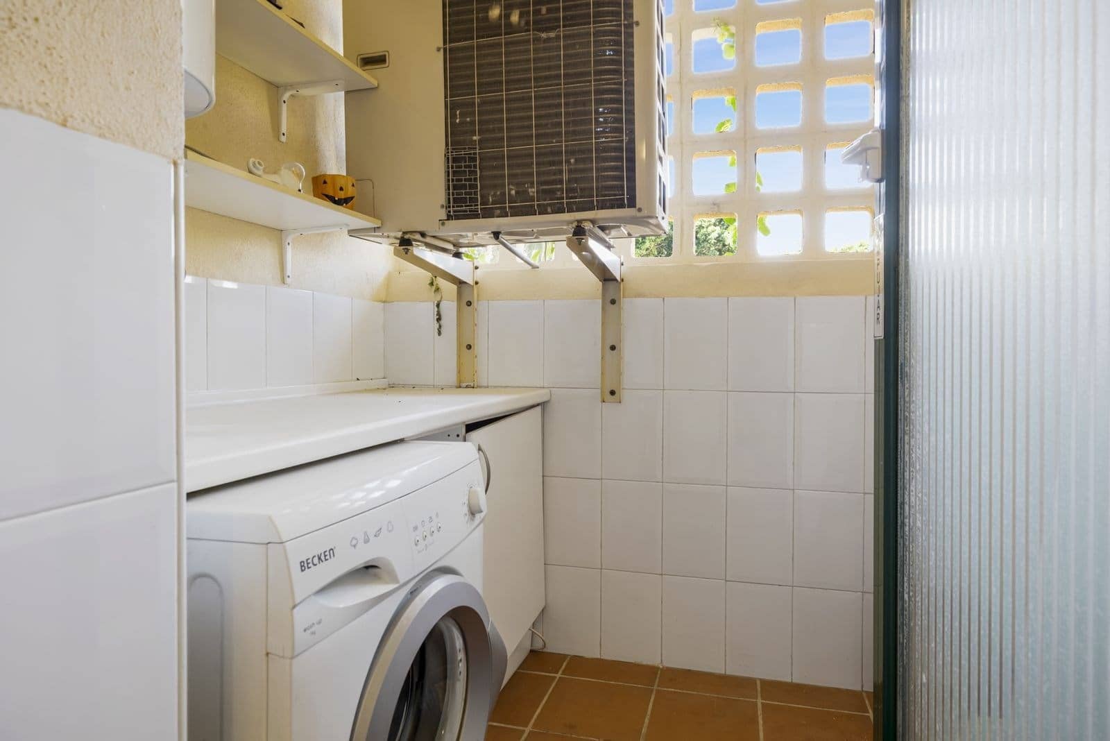 2 bedroom Apartment for sale in Benalmadena with pool garage - € 375,000 (Ref: 9267793)