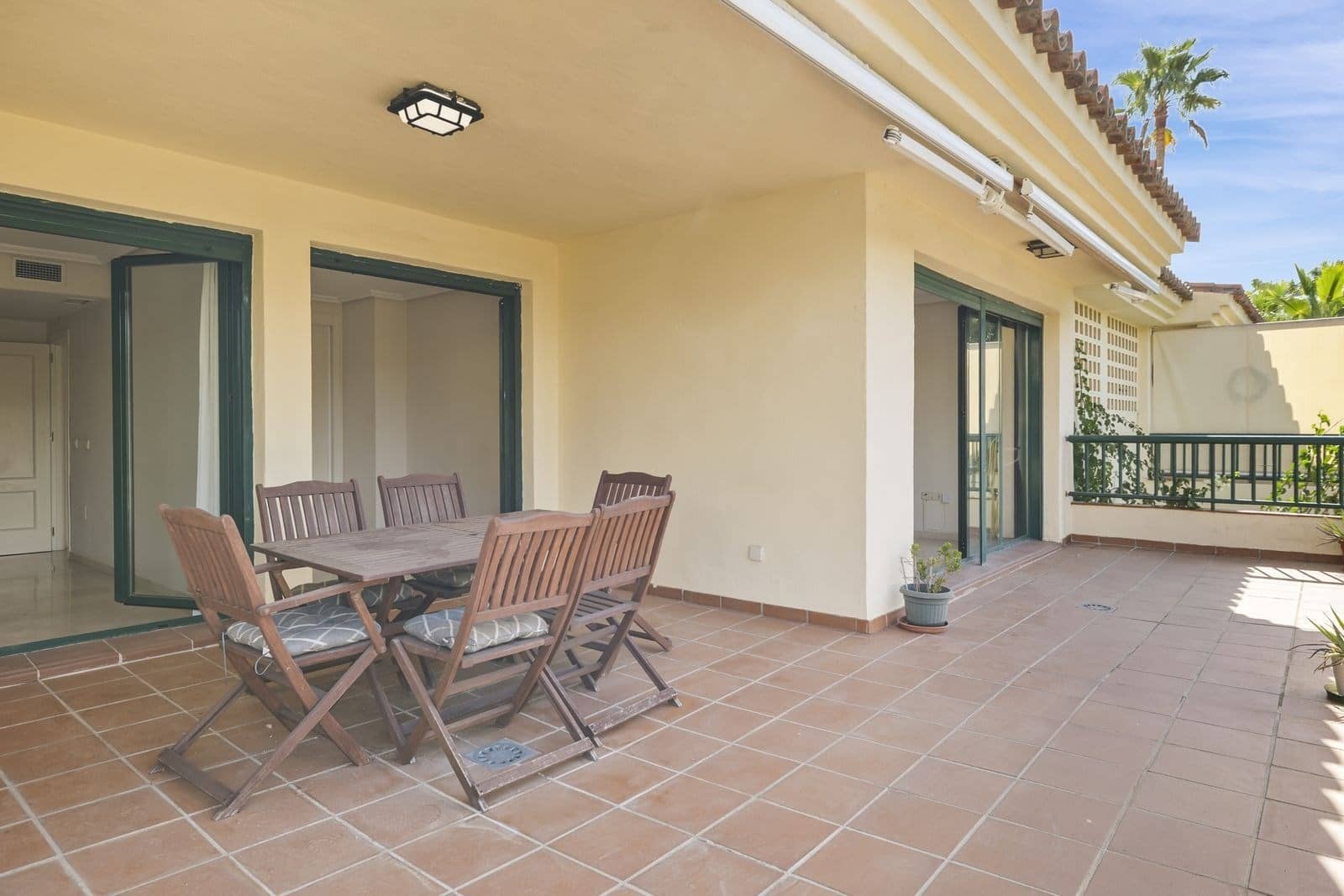 2 bedroom Apartment for sale in Benalmadena with pool garage - € 375,000 (Ref: 9267793)