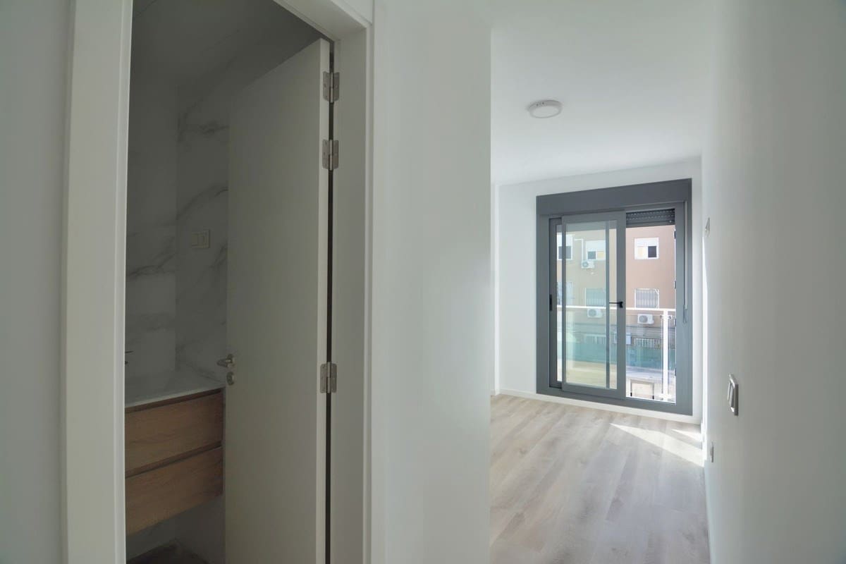 2 quarto Apartamento para venda em Fuengirola com garagem - 395 000 € (Ref: 9267796)