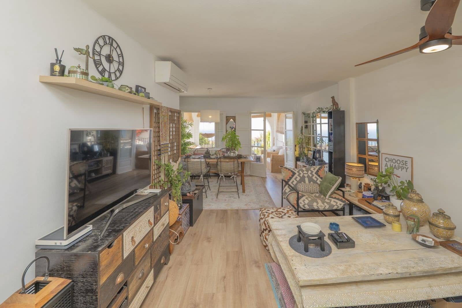 2 bedroom Apartment for sale in Marbella with pool - € 440,000 (Ref: 9274676)