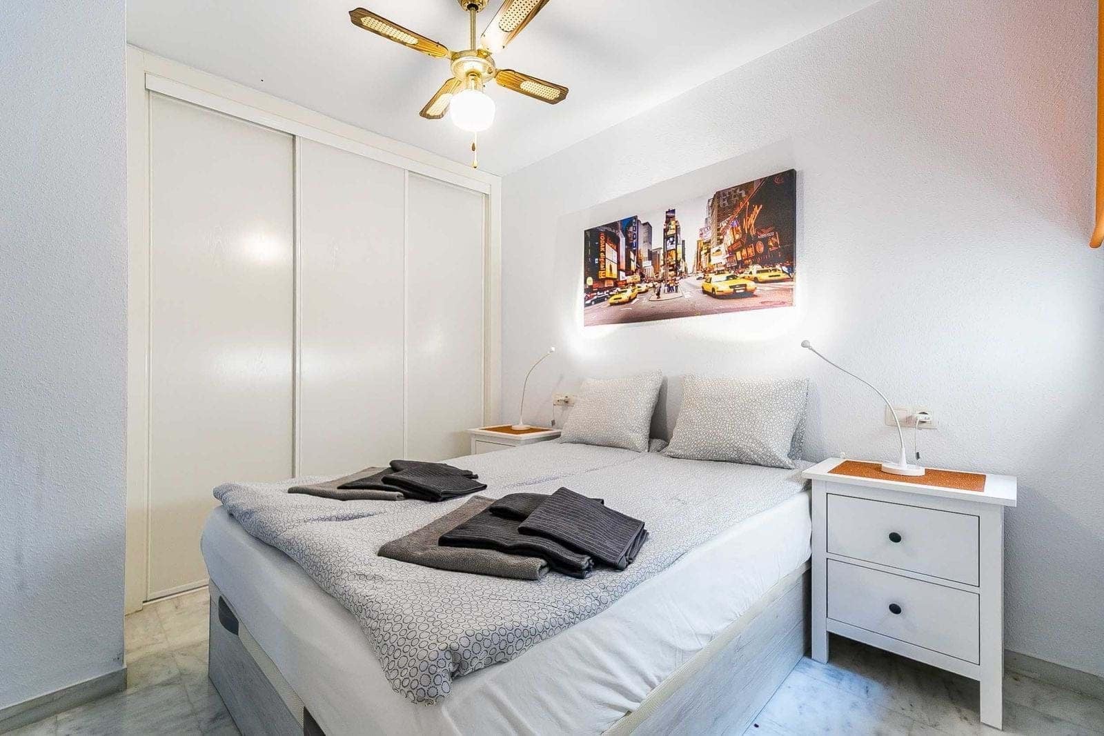 3 bedroom Apartment for sale in Fuengirola with pool garage - € 385,000 (Ref: 9275184)