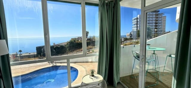Apartamento de 2 habitaciones en Fuengirola en venta con piscina garaje - 420.000 € (Ref: 9278707)