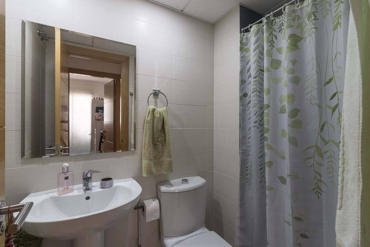 2 bedroom Apartment for sale in Benalmadena with pool garage - € 339,000 (Ref: 9279607)