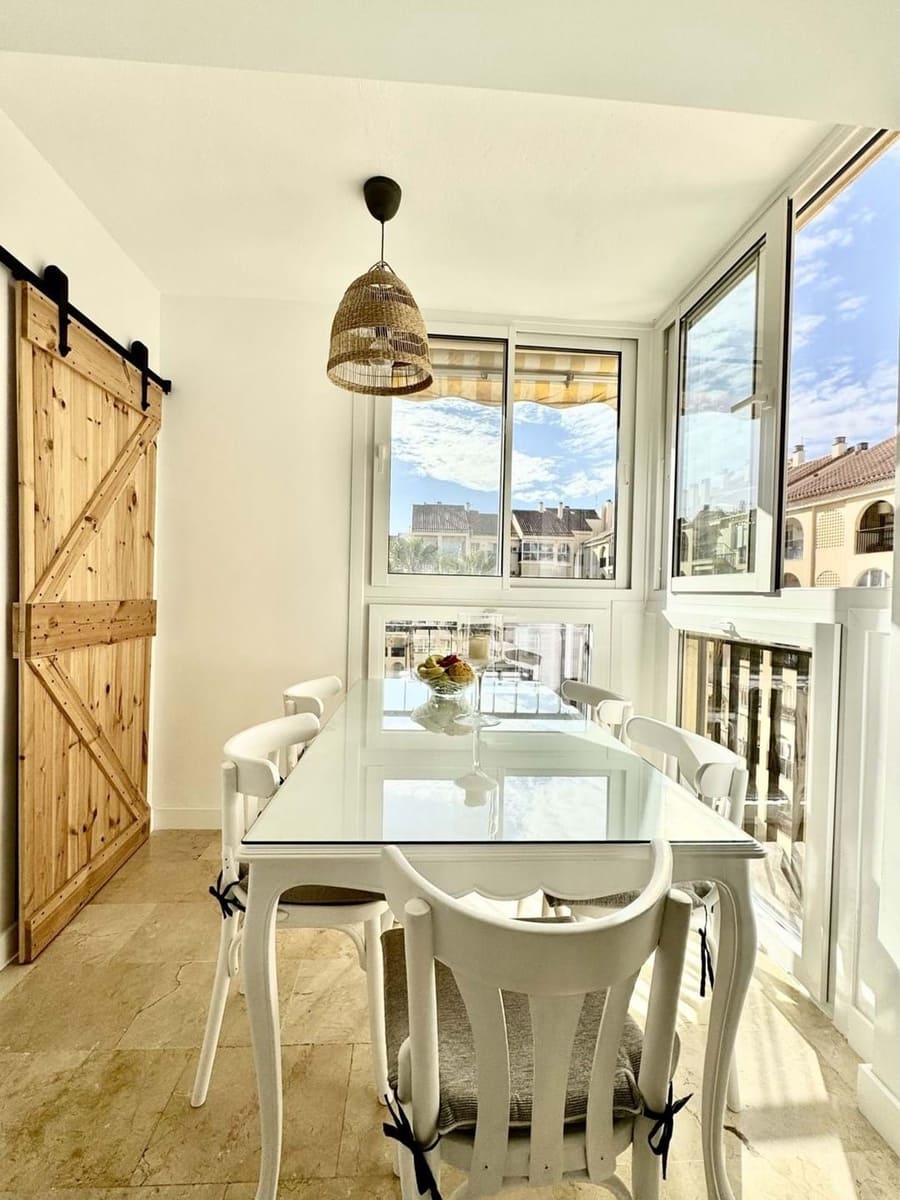 Apartamento de 3 habitaciones en Fuengirola en venta con piscina - 495.000 € (Ref: 9287364)