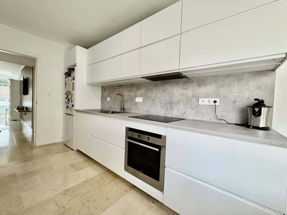 Apartamento de 3 habitaciones en Fuengirola en venta con piscina - 495.000 € (Ref: 9287364)