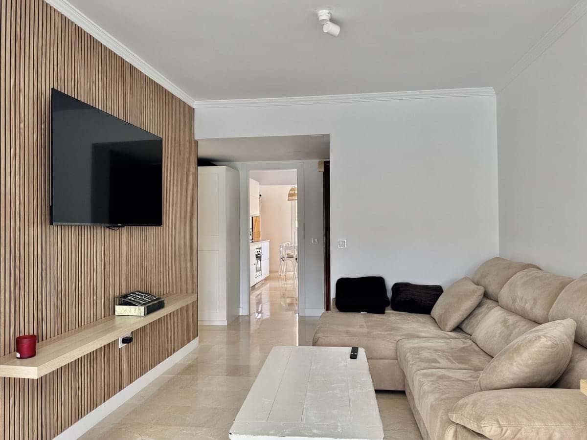 Apartamento de 3 habitaciones en Fuengirola en venta con piscina - 495.000 € (Ref: 9287364)