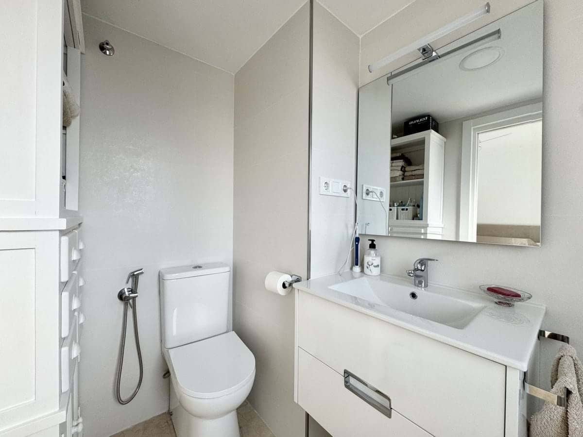 Apartamento de 3 habitaciones en Fuengirola en venta con piscina - 495.000 € (Ref: 9287364)