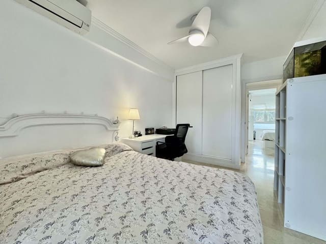 Apartamento de 3 habitaciones en Fuengirola en venta con piscina - 495.000 € (Ref: 9287364)