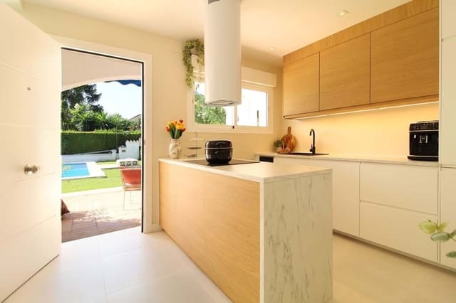 2 sypialnia Apartament na sprzedaż w Mijas z basenem garażem - 549 000 € (Ref: 9287366)