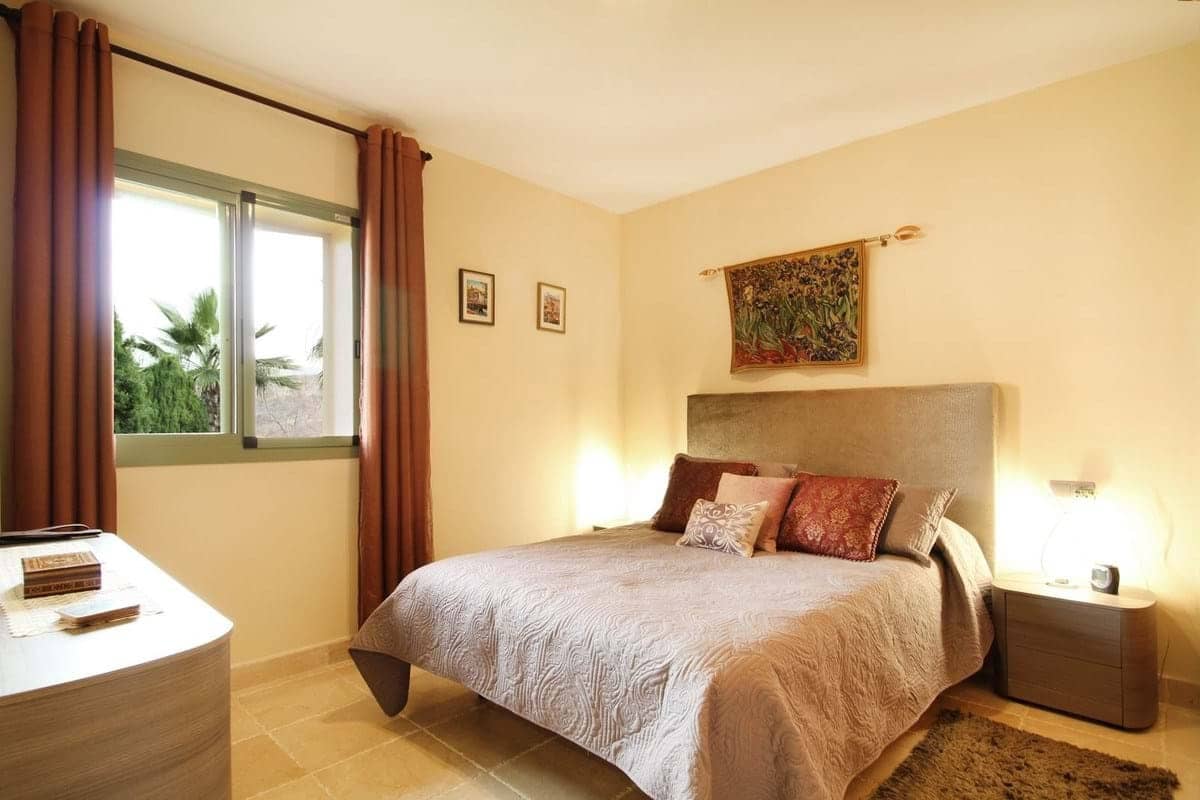 3 makuuhuone Huoneisto myytävänä paikassa Marbella mukana uima-altaan 
autotalli - 750 000 € (Ref: 9287422)