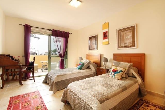 3 makuuhuone Huoneisto myytävänä paikassa Marbella mukana uima-altaan 
autotalli - 750 000 € (Ref: 9287422)