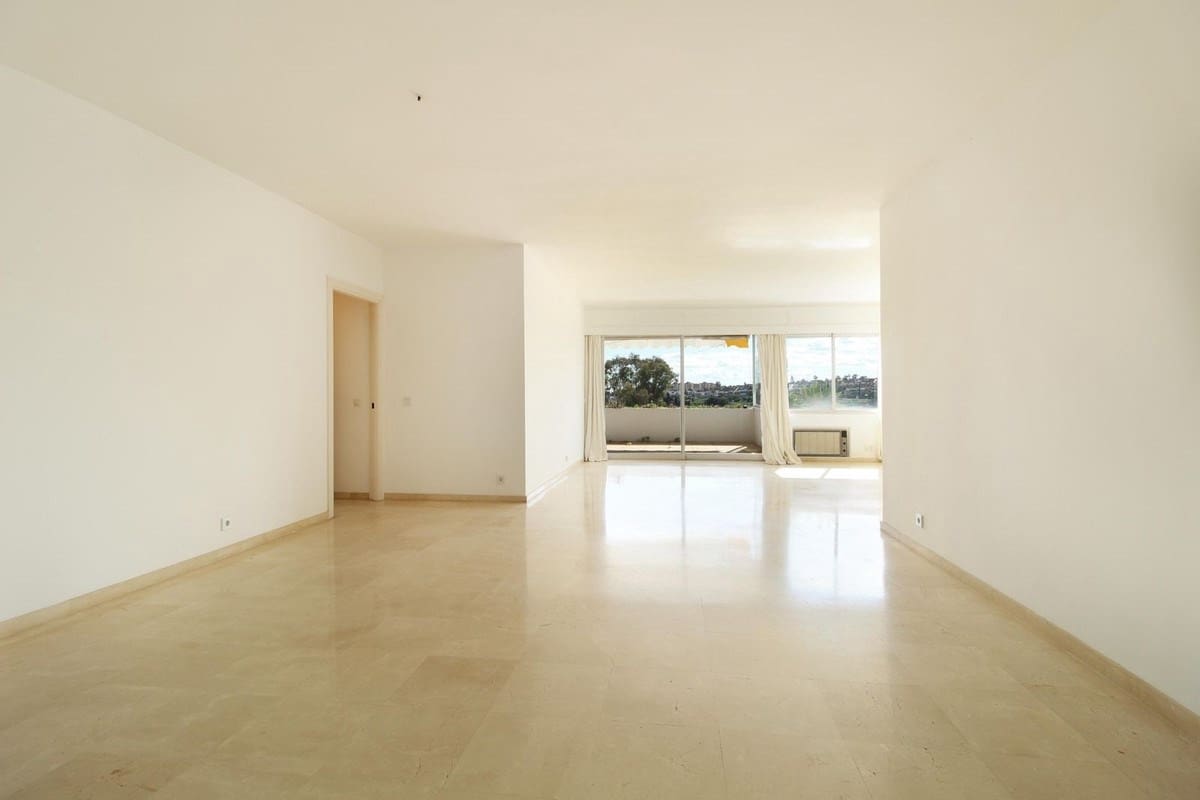 3 sypialnia Apartament na sprzedaż w Mijas z basenem garażem - 640 000 € (Ref: 9287425)