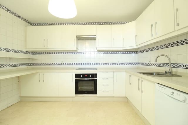 3 sypialnia Apartament na sprzedaż w Mijas z basenem garażem - 640 000 € (Ref: 9287425)