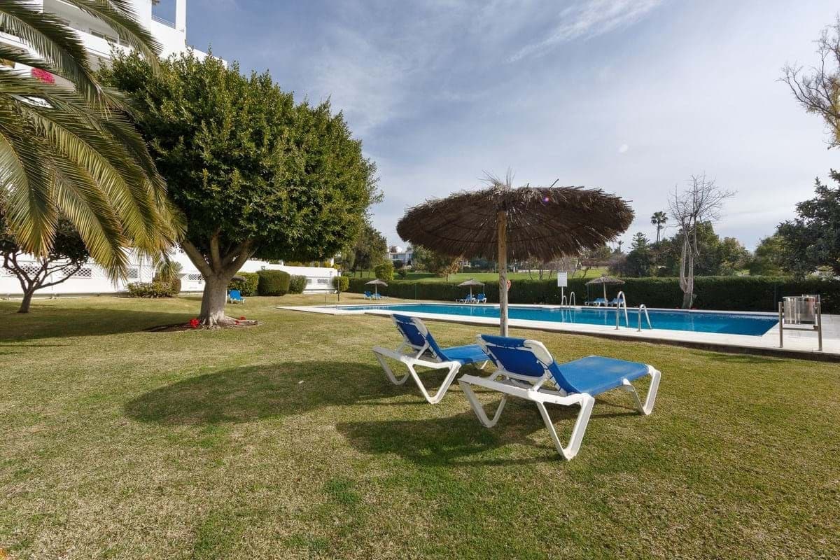 3 sypialnia Apartament na sprzedaż w Mijas z basenem garażem - 640 000 € (Ref: 9287425)