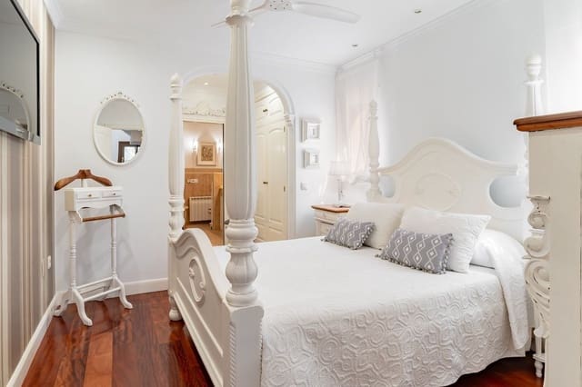 4 soveværelse Villa til salg i Mijas med swimmingpool garage - € 1.399.000 (Ref: 9287426)