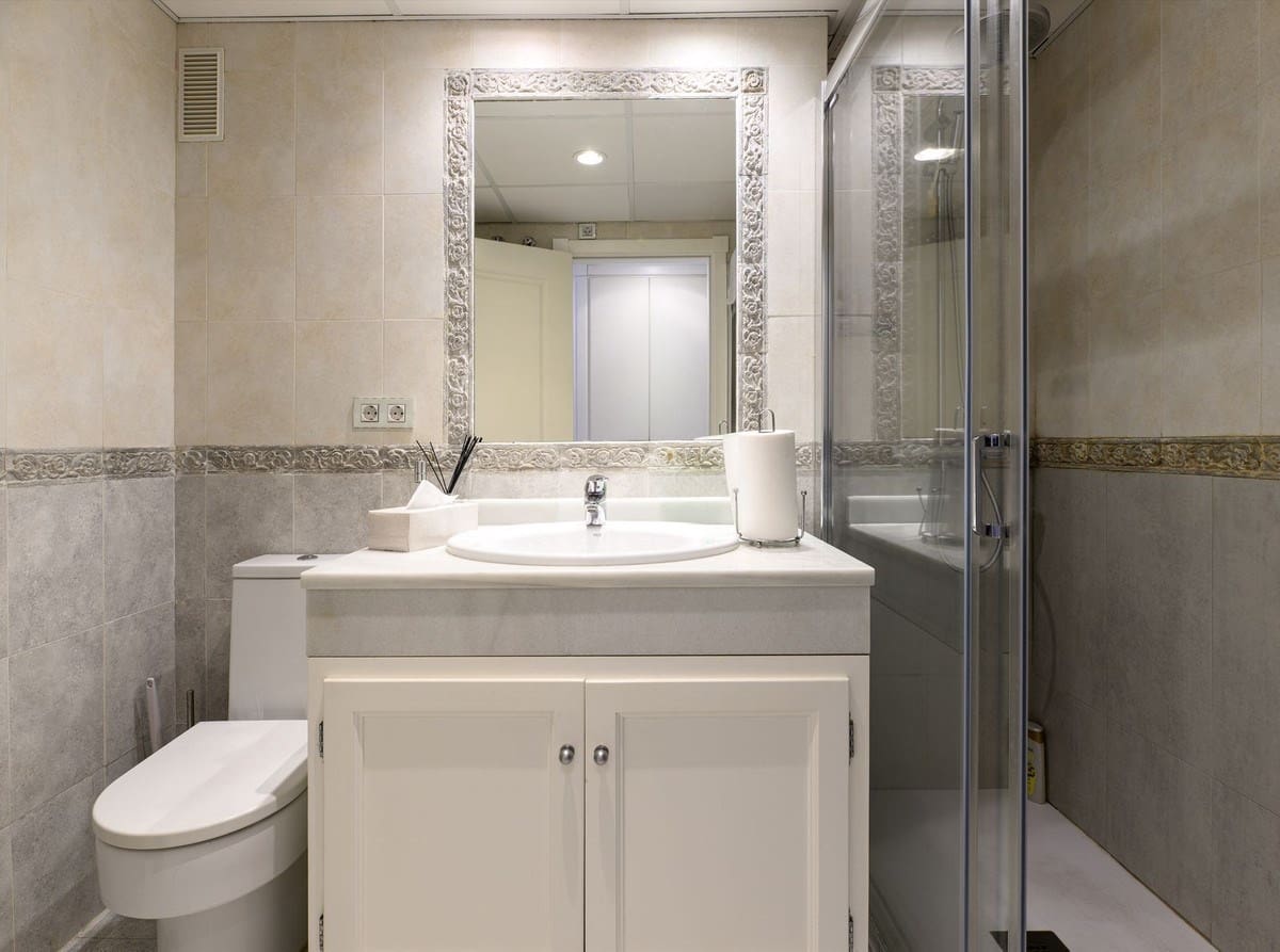 2 bedroom Apartment for sale in New Golden Mile with pool garage - € 475,000 (Ref: 9297153)