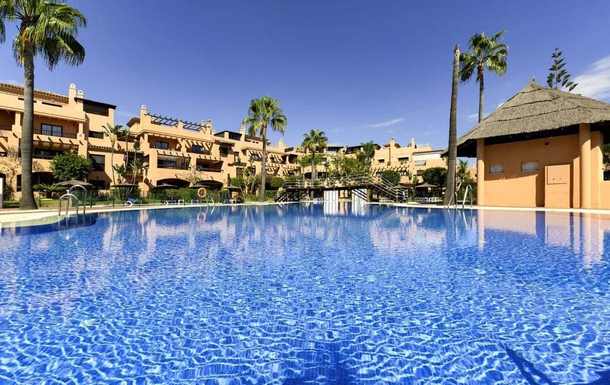 2 bedroom Apartment for sale in New Golden Mile with pool garage - € 475,000 (Ref: 9297153)