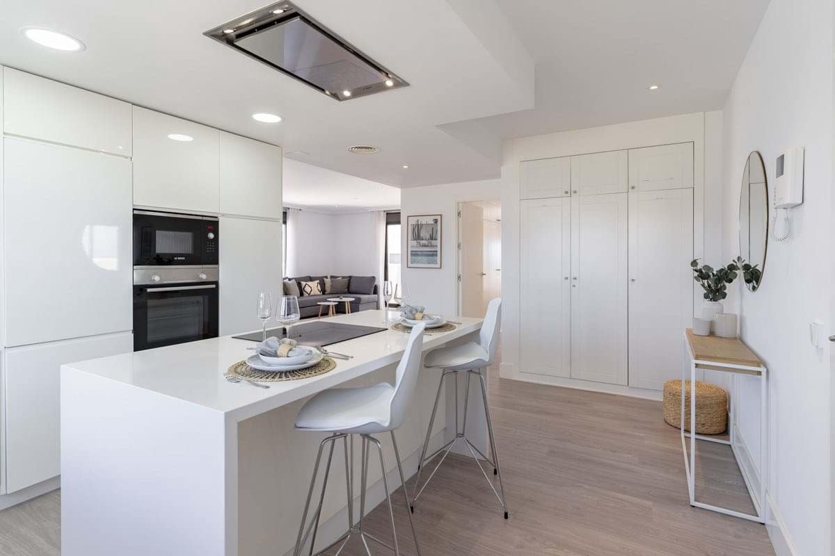 2 bedroom Apartment for sale in New Golden Mile with pool garage - € 485,000 (Ref: 9297880)