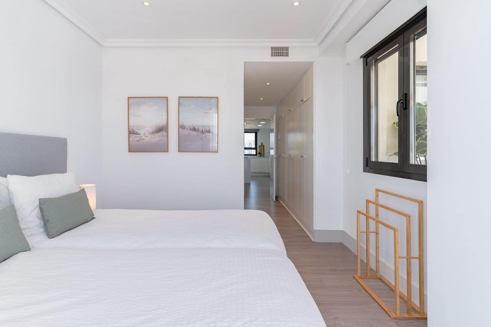 2 bedroom Apartment for sale in New Golden Mile with pool garage - € 485,000 (Ref: 9297880)