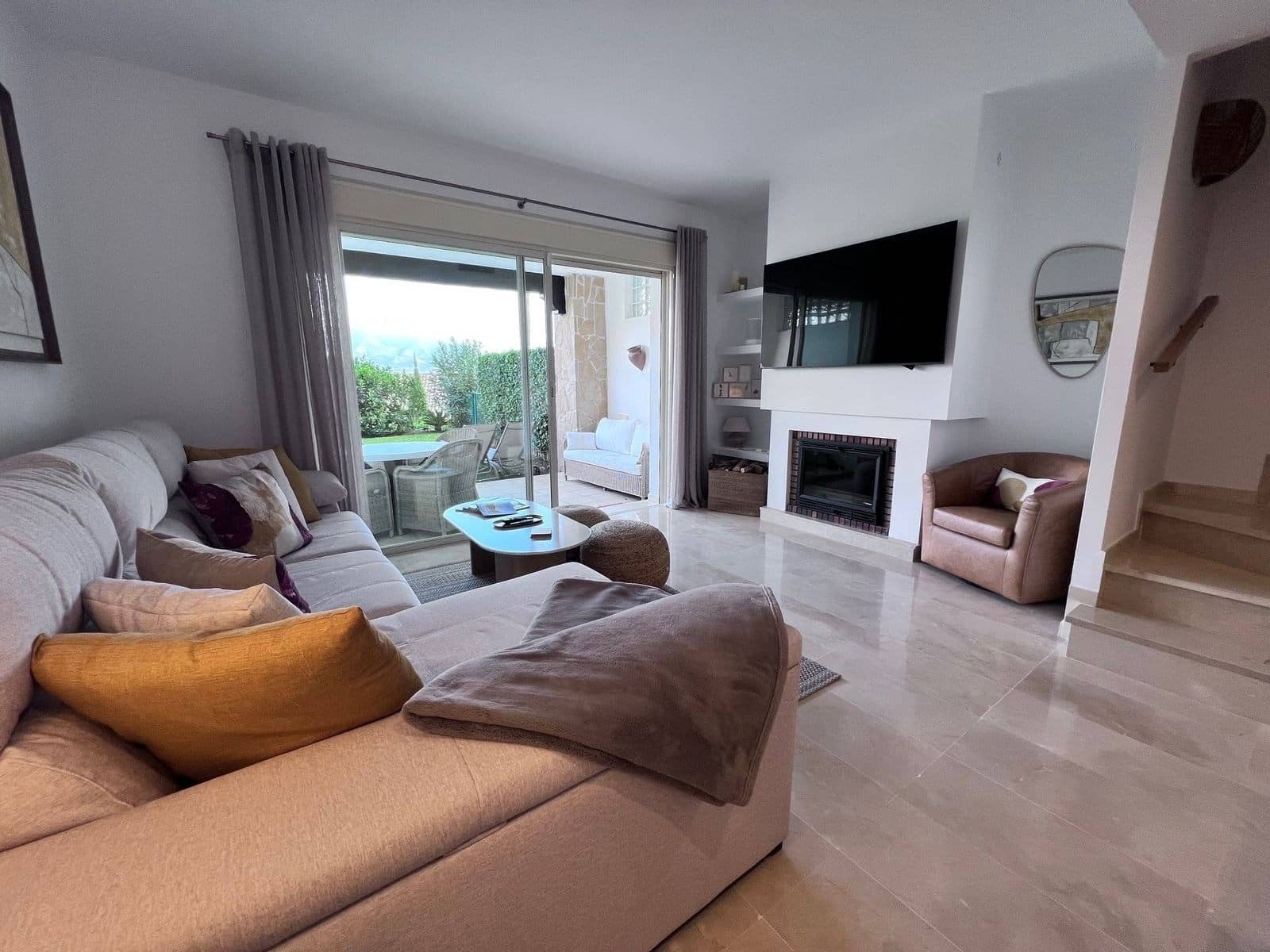 Casa de 2 habitaciones en Mijas en venta con piscina garaje - 465.000 € (Ref: 9301962)