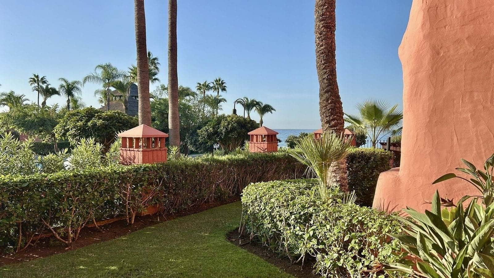 3 Zimmer Apartment zu verkaufen in Estepona mit Pool Garage - 1.550.000 € (Ref: 9301965)