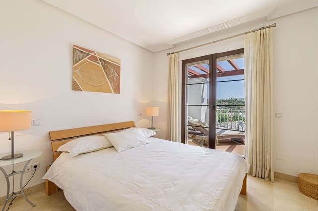 Apartamento de 2 habitaciones en Marbella en venta con piscina garaje - 420.000 € (Ref: 9319540)