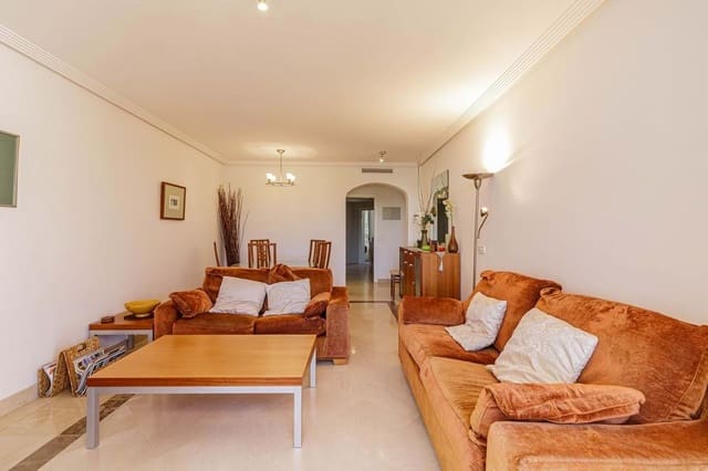 Apartamento de 2 habitaciones en Marbella en venta con piscina garaje - 420.000 € (Ref: 9319540)