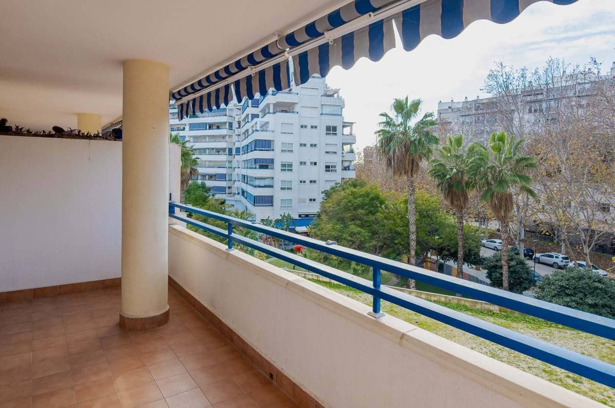 2 soveværelse Lejlighed til salg i Marbella med swimmingpool - € 334.000 (Ref: 9319693)