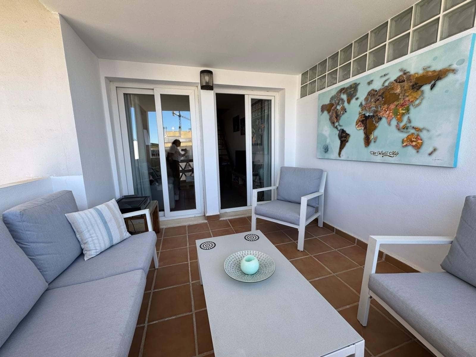 3 soveværelse Lejlighed til salg i Manilva med swimmingpool garage - € 365.000 (Ref: 9320039)