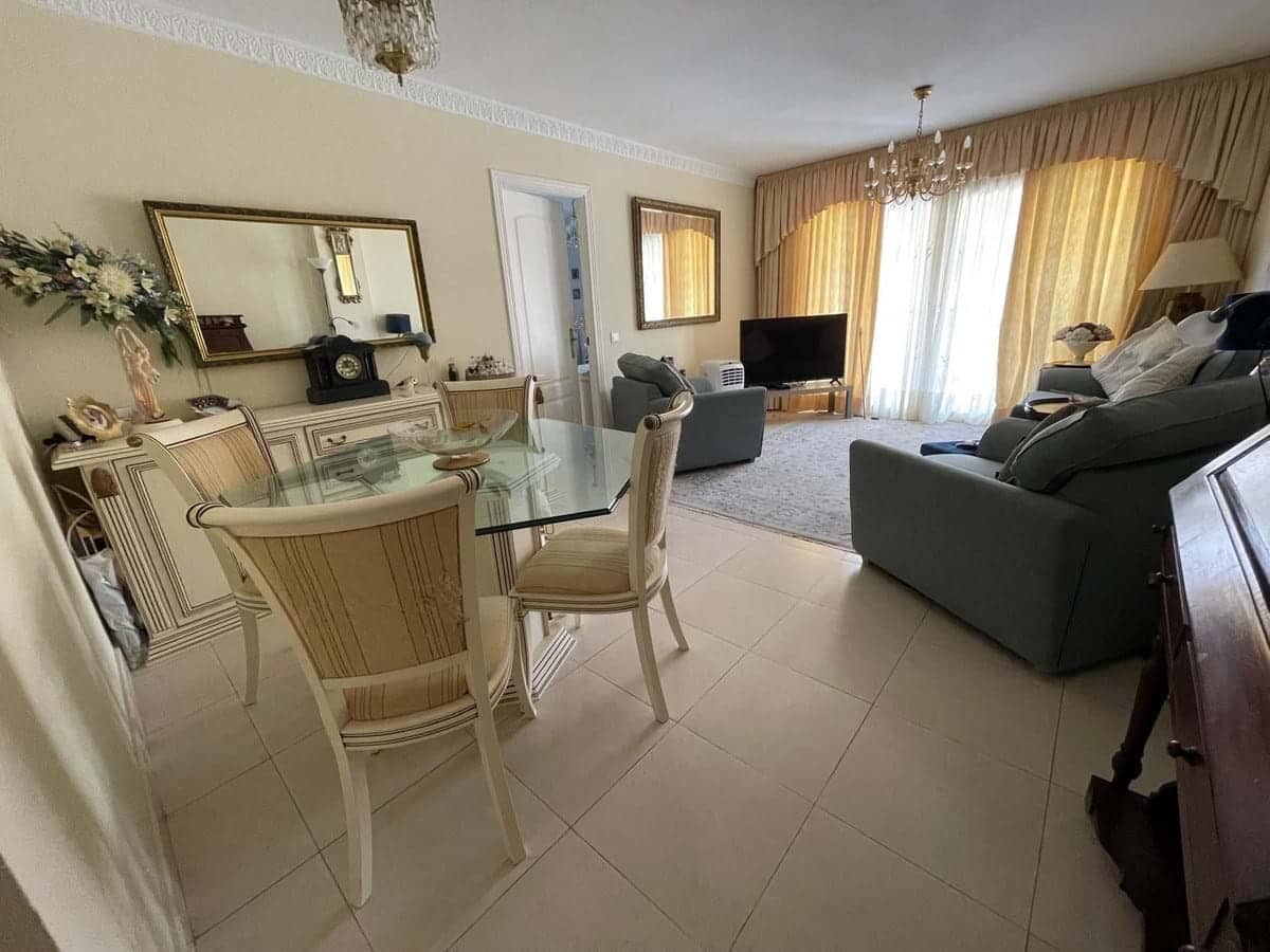 2 bedroom Apartment for sale in Mijas with pool garage - € 287,500 (Ref: 9320040)