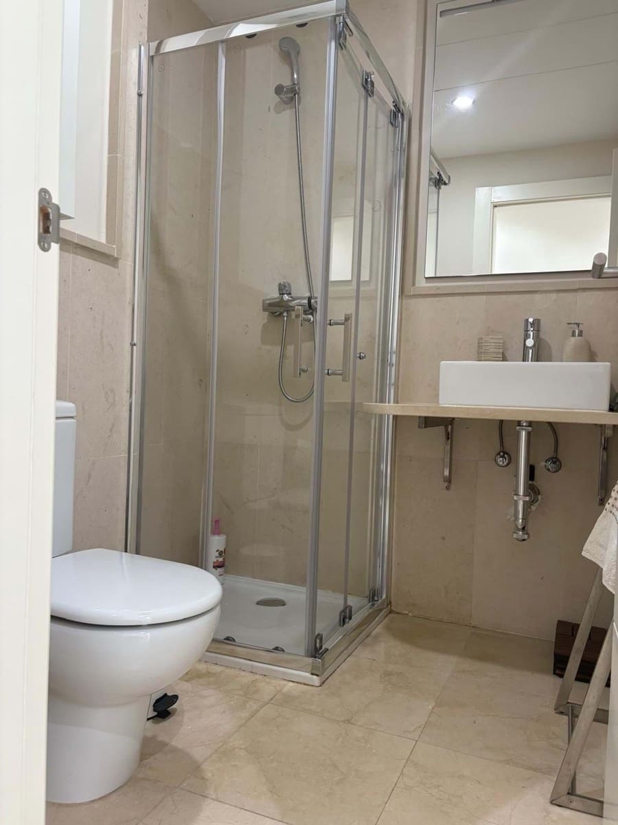 2 bedroom Apartment for sale in Marbella with pool garage - € 465,000 (Ref: 9320041)