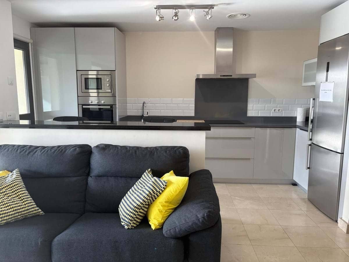 2 bedroom Apartment for sale in Marbella with pool garage - € 465,000 (Ref: 9320041)