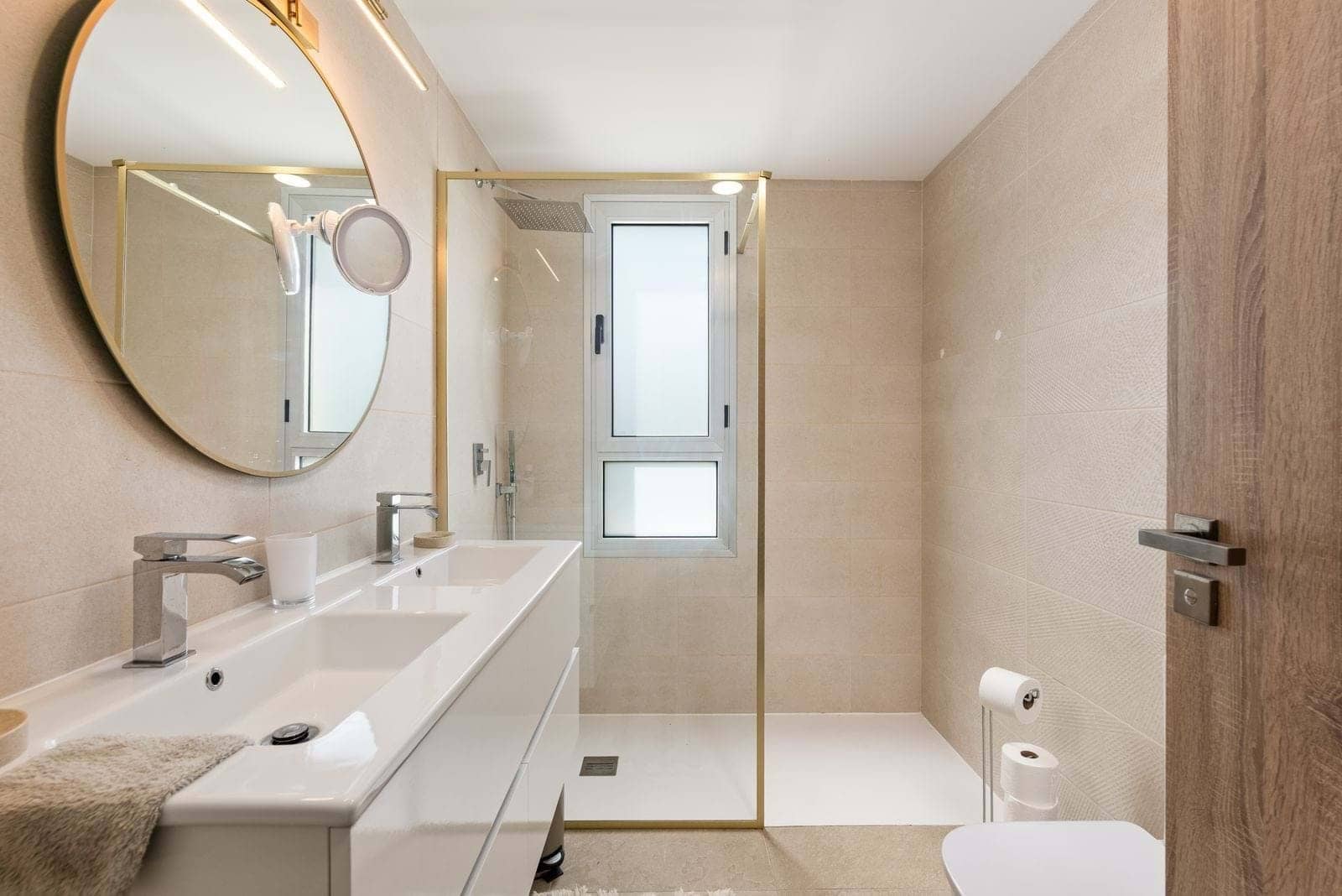 Casa de 3 habitaciones en Estepona en venta con piscina garaje - 460.000 € (Ref: 9320042)