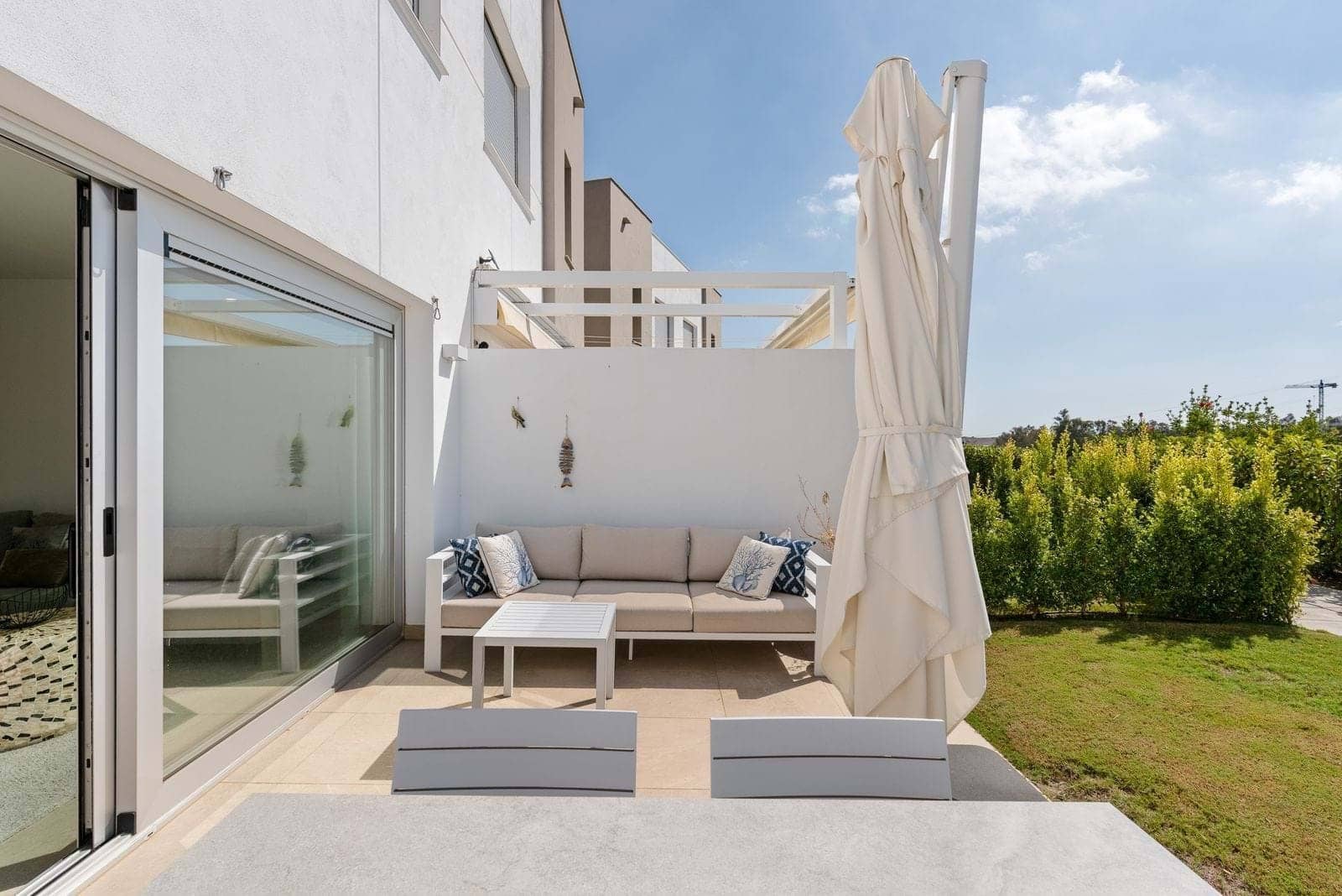 Casa de 3 habitaciones en Estepona en venta con piscina garaje - 460.000 € (Ref: 9320042)