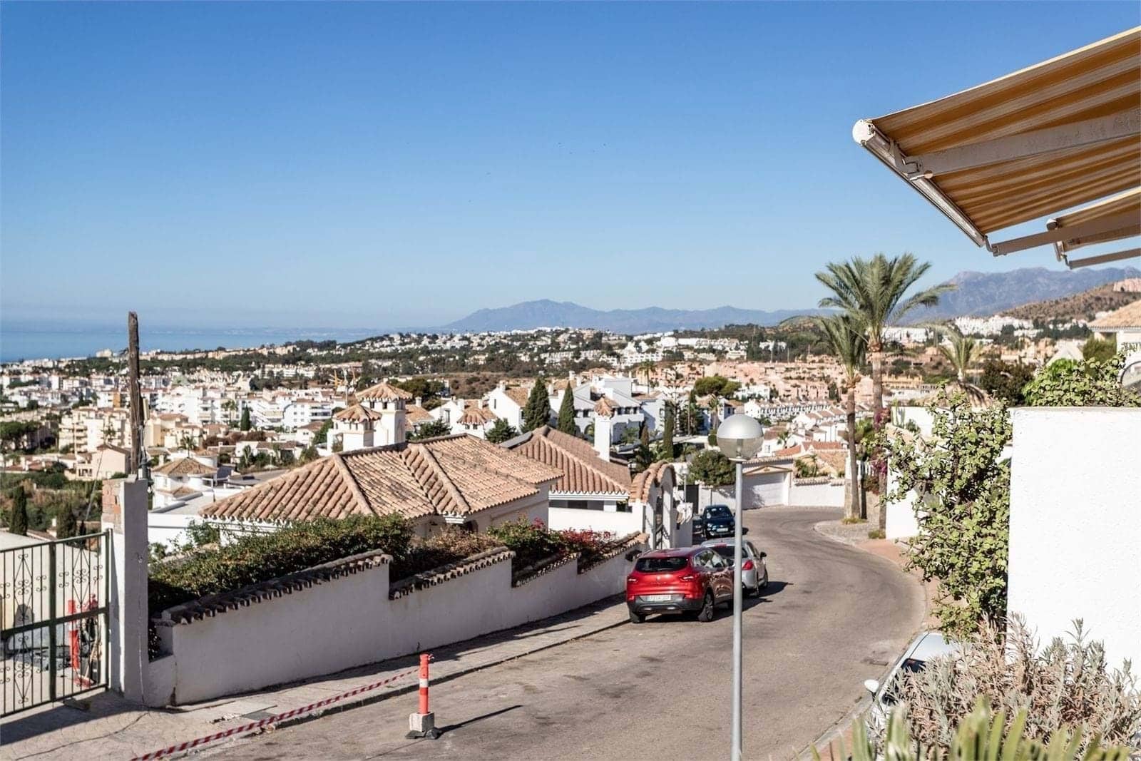 Apartamento de 2 habitaciones en Mijas en venta con piscina garaje - 315.000 € (Ref: 9320043)