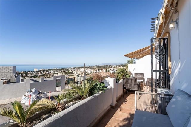 Apartamento de 2 habitaciones en Mijas en venta con piscina garaje - 315.000 € (Ref: 9320043)