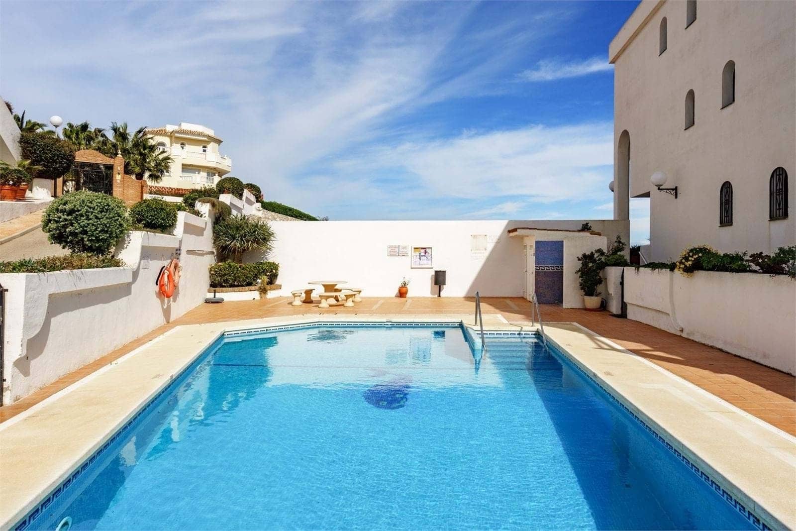Apartamento de 2 habitaciones en Mijas en venta con piscina garaje - 315.000 € (Ref: 9320043)