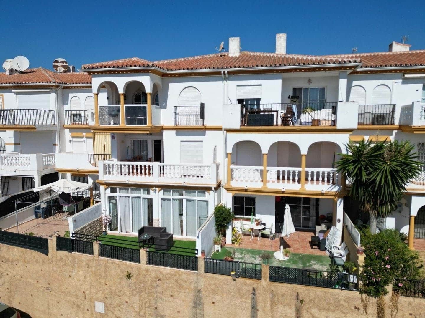 Apartamento de 2 habitaciones en Mijas en venta con piscina - 277.000 € (Ref: 9321456)